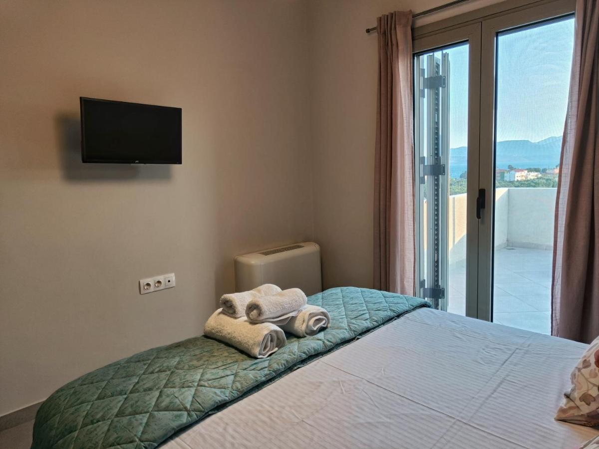 Ferienwohnung Gythio Mare Apt Mavrovoúnion Exterior foto